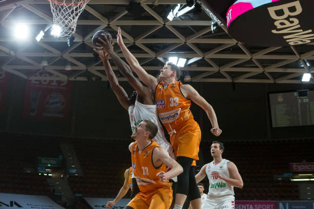 对于球迷而 对于球迷而