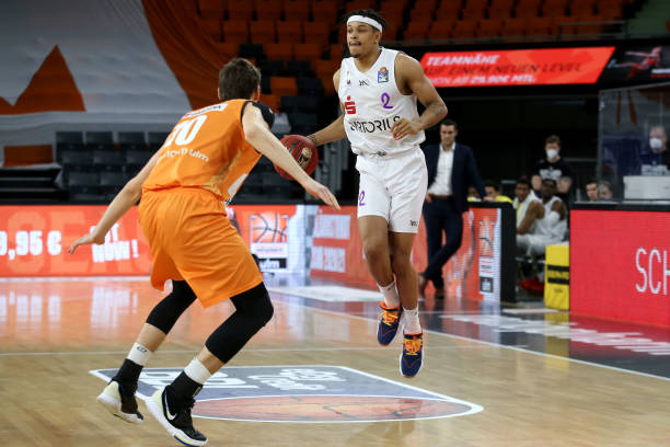 的实例并不 的实例并不