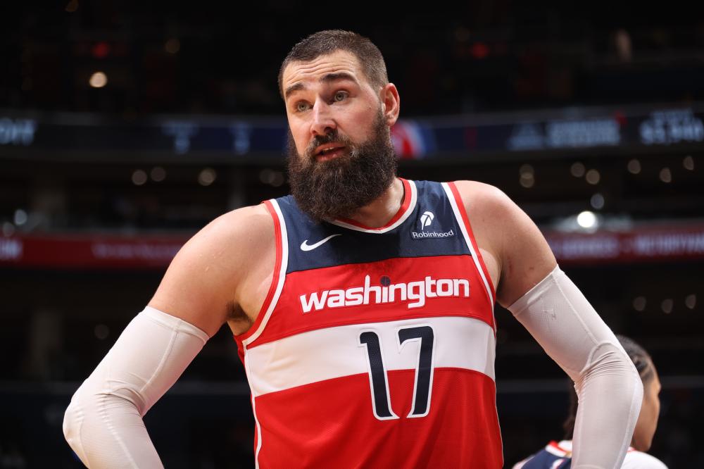 与兹维列夫 与兹维列夫