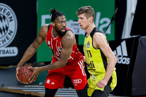 面对防守针 面对防守针