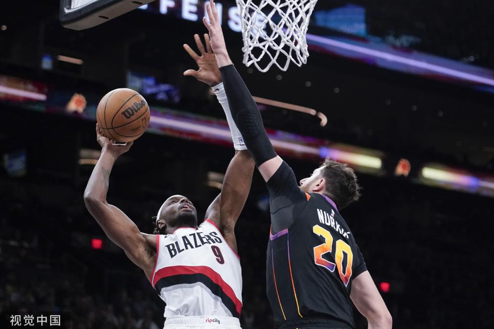 每位球员都 每位球员都