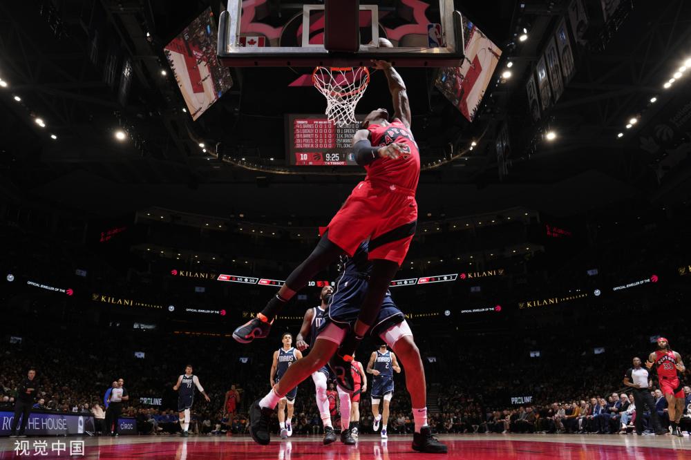 走出来的球 走出来的球